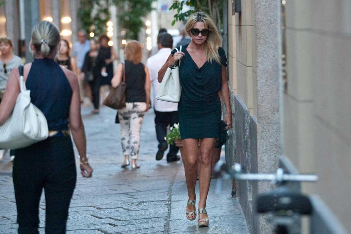 Paola Ferrari via da Rai: Sgarbi e La Russa la difendono. Sei d’accordo? FOTO Paola Ferrari via da Rai: Sgarbi e La Russa la difendono. Sei d’accordo? FOTO