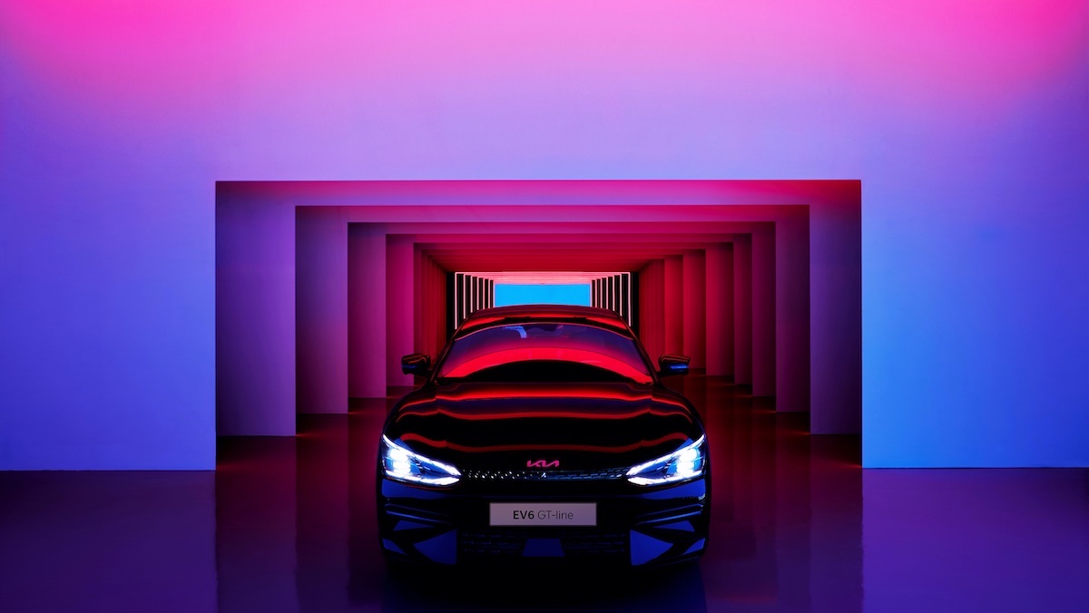 Kia si aggiudica il Red Dot 2022 con la postazione  “EV6 Unplugged Ground”
