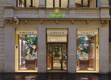 Milano, riapre in via Monte Napoleone lo store Rolex