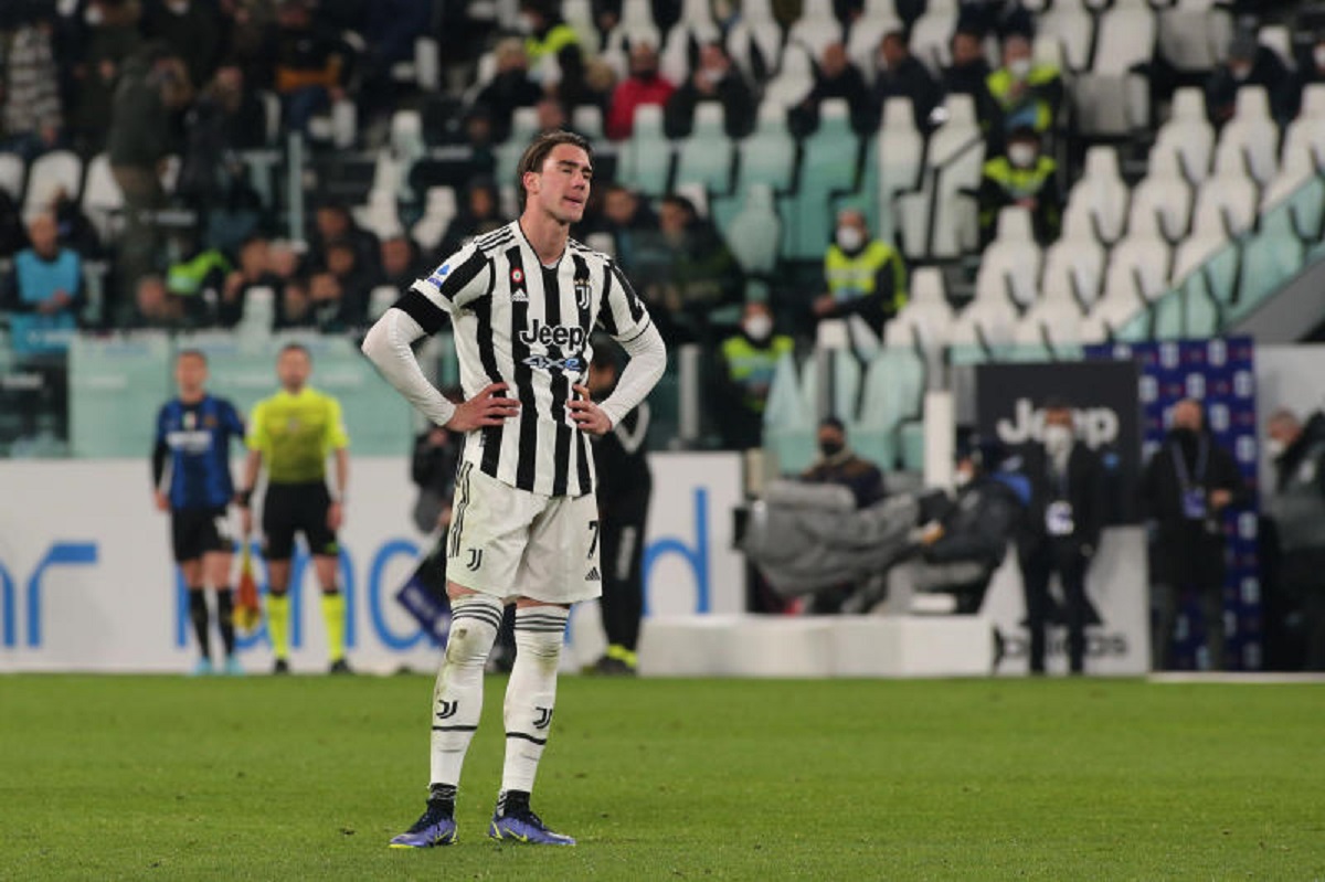 Vlahovic-Juve, da fenomeno a “normale”: 1 gol in 5 partite e flop con l’Inter Vlahovic-Juve, da fenomeno a “normale”: 1 gol in 5 partite e flop con l’Inter