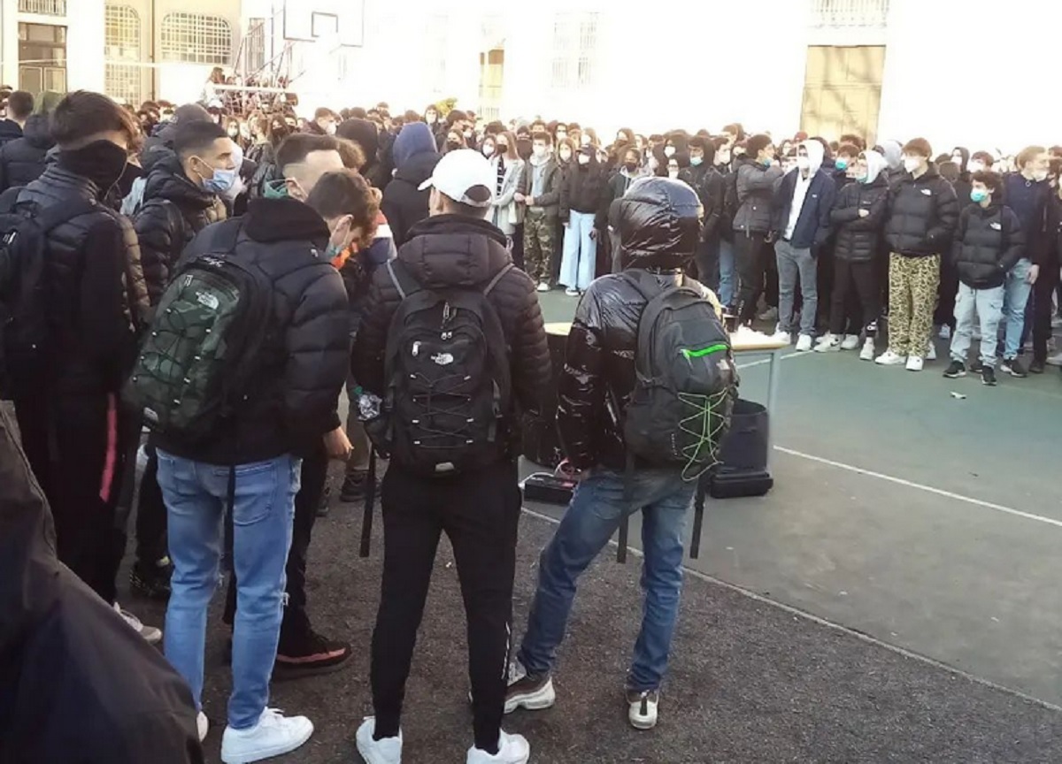 Milano: occupato anche l’istituto Moreschi Milano: occupato anche l’istituto Moreschi