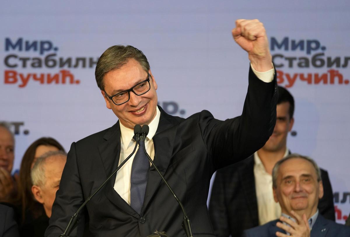 Serbia elezioni: trionfa Vucic filo-Putin: “Buoni rapporti con Russia, ma…” Serbia elezioni: trionfa Vucic filo-Putin: “Buoni rapporti con Russia, ma…”