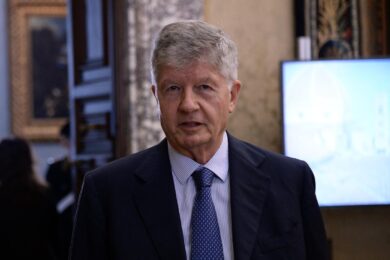 Generali, Galateri risponde a Caltagirone: “Accuse offensive al Cda”