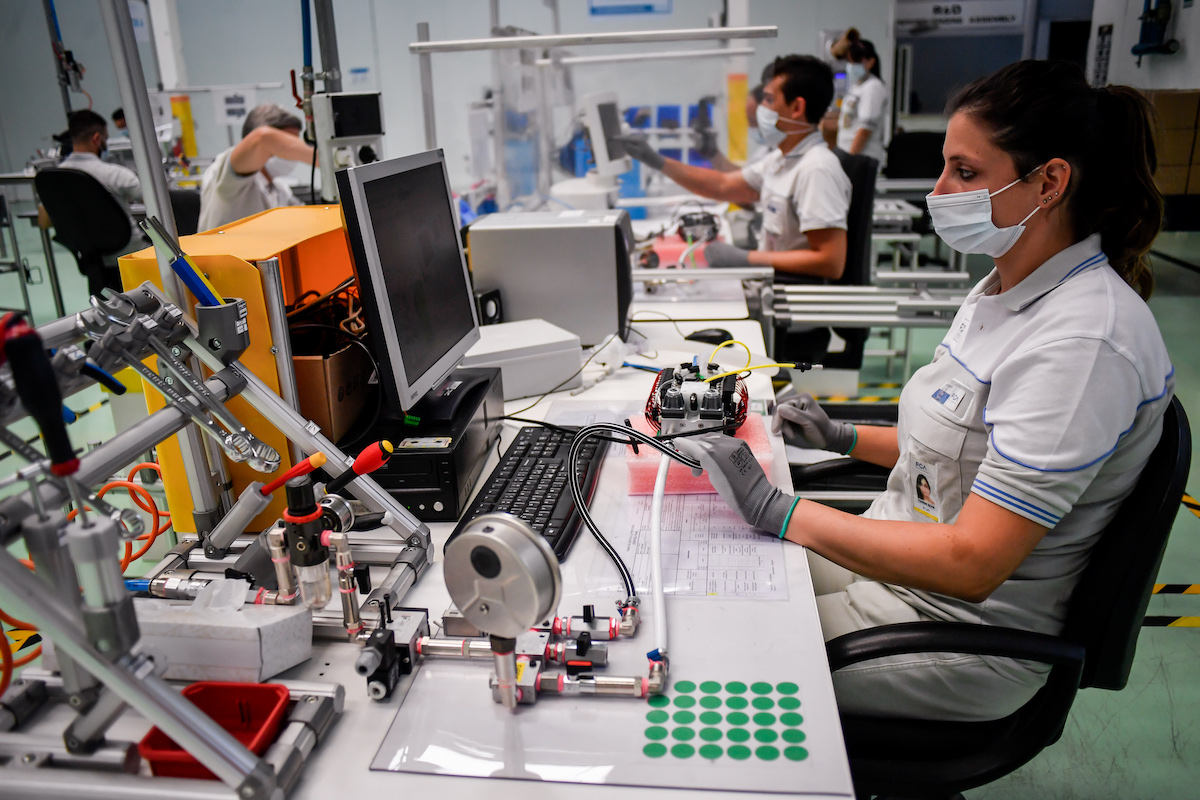 Stellantis per il futuro punta a inclusione è pari opportunità