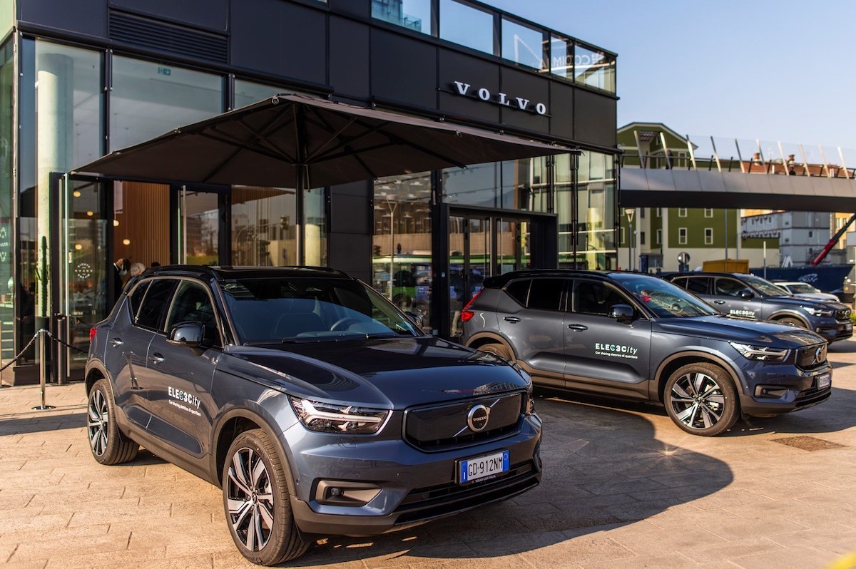 Volvo inaugura a Milano il servizio di car-sharing Elec3city