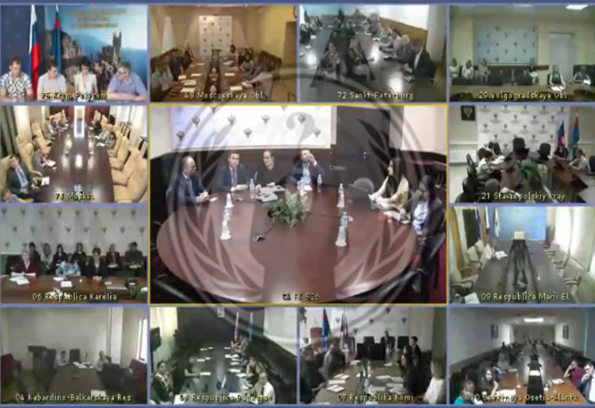 Cremlino, Anonymous hackera rete tv di Putin: “Riveleremo i vostri segreti” Cremlino, Anonymous hackera rete tv di Putin: “Riveleremo i vostri segreti”