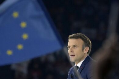 Macron, svolta legale nel caso McKinsey: aperta un’istruttoria per riciclaggio