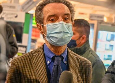 Imprese, Fontana: dare risposte adeguate ai cambiamenti