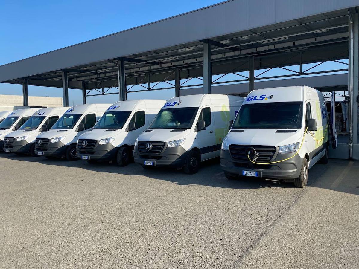 Mercedes eSprinter leader nel segmento large van elettrici Mercedes eSprinter leader nel segmento large van elettrici