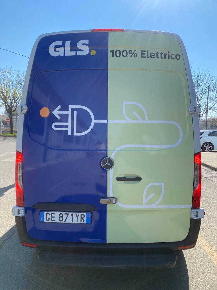 Mercedes eSprinter leader nel segmento large van elettrici Mercedes eSprinter leader nel segmento large van elettrici