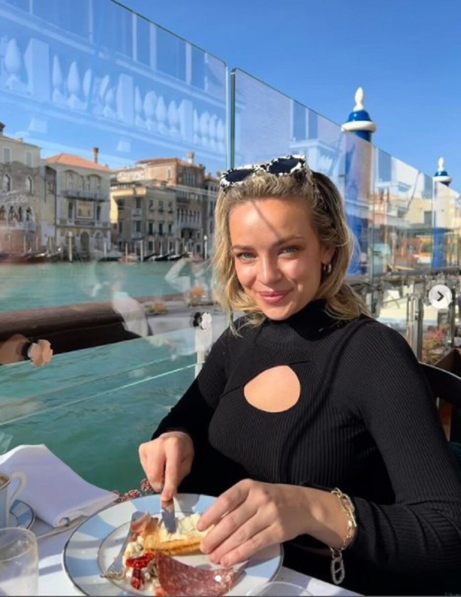 Venezia, l’assessore scrive ad Affari: “Il menù di cortesia non è sessista” Venezia, l’assessore scrive ad Affari: “Il menù di cortesia non è sessista”