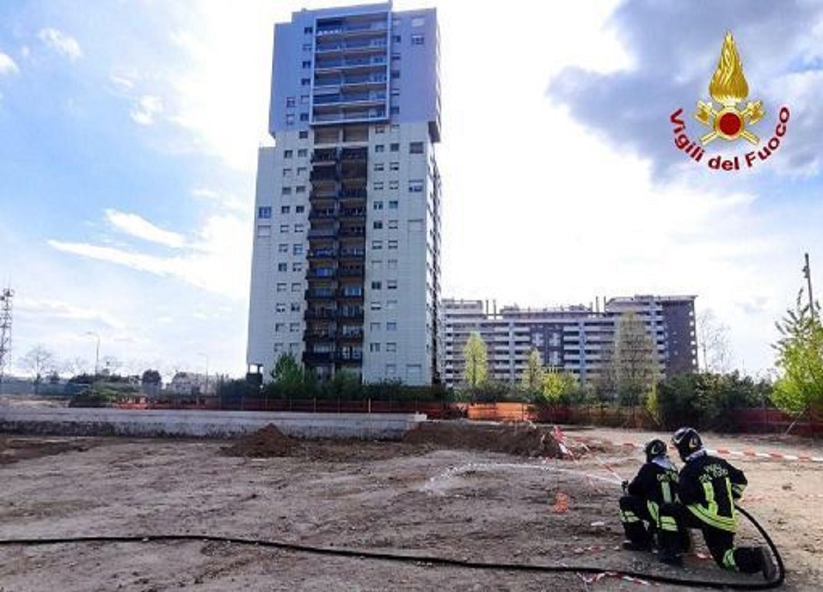 Milano: nel quartiere Adriano spunta una bomba della seconda guerra mondiale Milano: nel quartiere Adriano spunta una bomba della seconda guerra mondiale