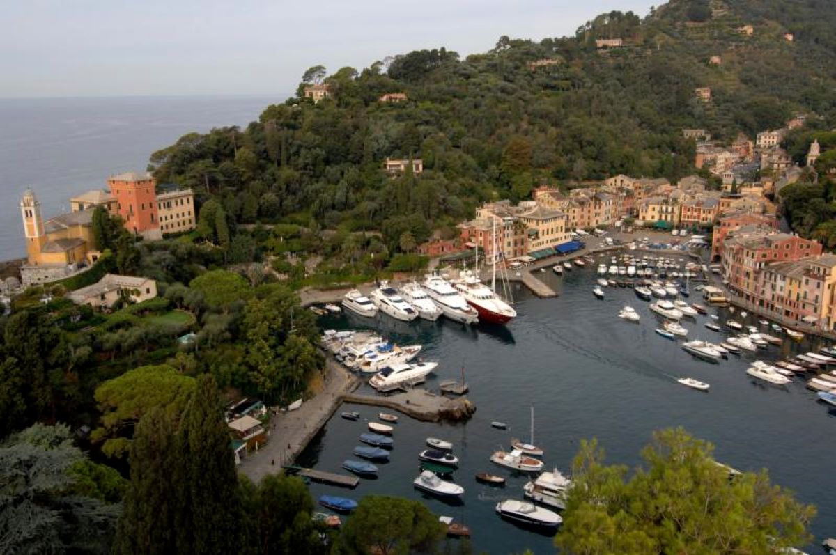 Galleria foto 'Portofino, Pier Silvio Berlusconi acquista la maxi villa sul monte' - foto 1