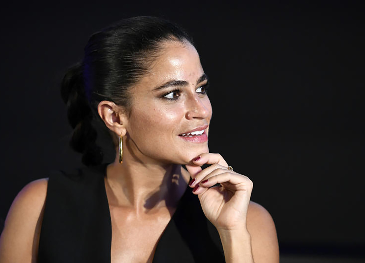 Pomeriggio 5, Veronica Gentili soffia la conduzione a Barbara D’Urso Pomeriggio 5, Veronica Gentili soffia la conduzione a Barbara D’Urso