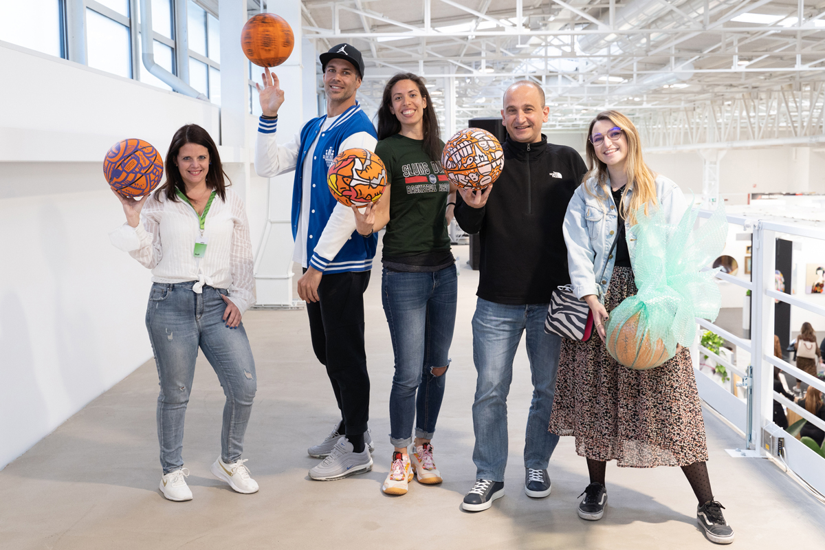 Bruno Cerella e Slums Dunk: l’arte va a canestro. Le foto