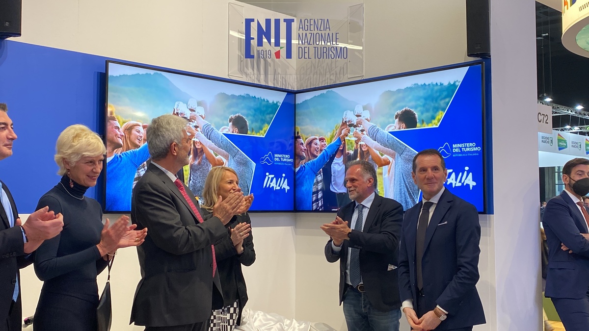 Enit, presentata una nuova immagine corporate. Rinnovata la brand identity