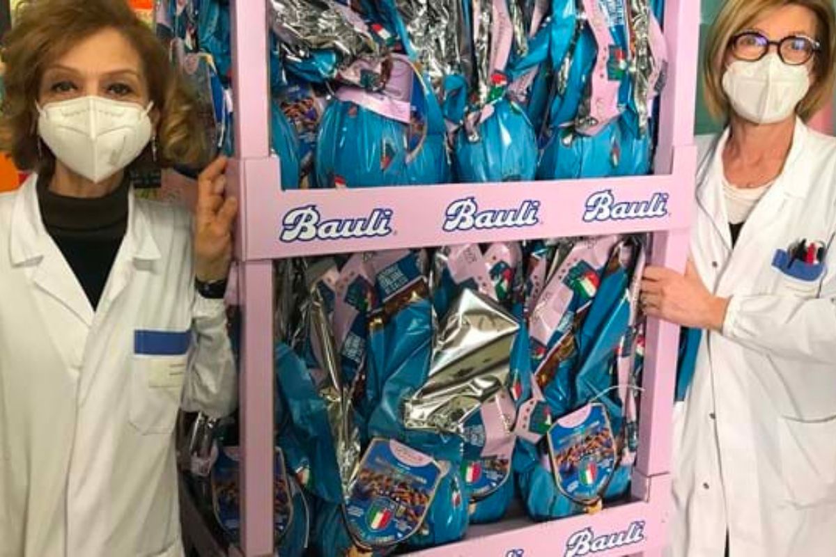 FIGC: 850 uova di pasqua ai giovani pazienti del Bambino Gesù e dell’Umberto I