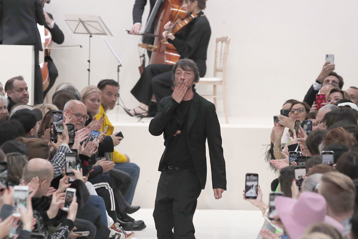 Trinità dei Monti, sfila Valentino e Roma torna al centro del mondo della moda Trinità dei Monti, sfila Valentino e Roma torna al centro del mondo della moda