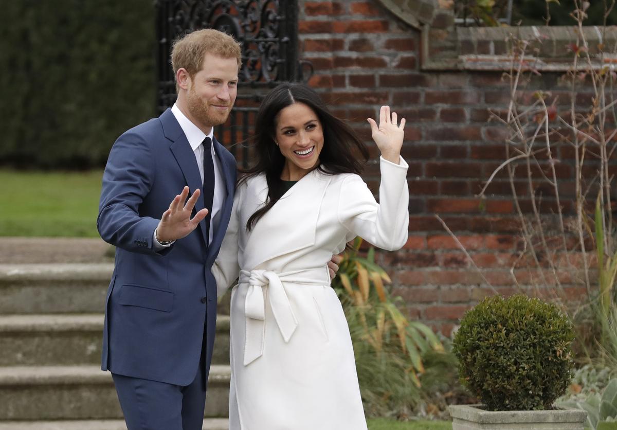 Royal family, Harry e Meghan incontrano a sorpresa la regina Elisabetta Royal family, Harry e Meghan incontrano a sorpresa la regina Elisabetta