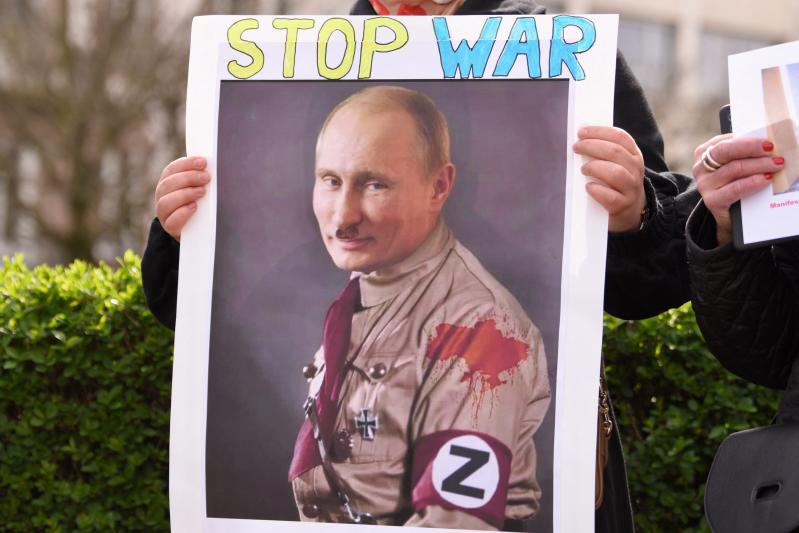 Terza guerra mondiale? “Se la Nato attacca Mosca, Putin passa al nucleare” Terza guerra mondiale? “Se la Nato attacca Mosca, Putin passa al nucleare”