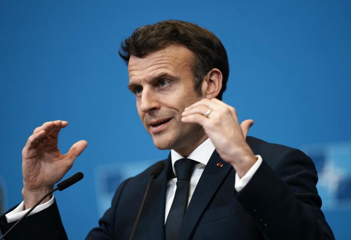 Guerra Ucraina, Macron molla Putin: “Stop al dialogo con Mosca dopo Bucha” Guerra Ucraina, Macron molla Putin: “Stop al dialogo con Mosca dopo Bucha”