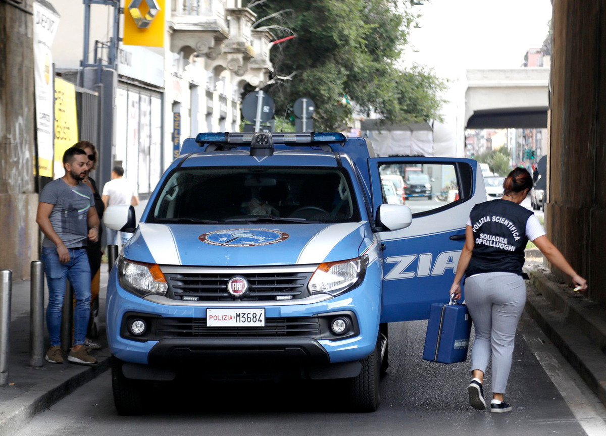 Madre e figlia scomparse da Brescia. Le ritrovano incoscienti e nude a Pisa Madre e figlia scomparse da Brescia. Le ritrovano incoscienti e nude a Pisa