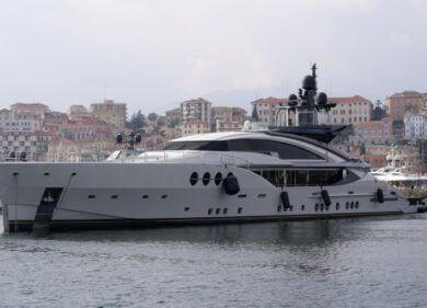 Sequestri yacht oligarchi russi, la sola Sy A ci costa 150mila € al giorno