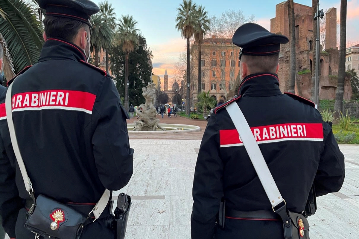 Esquilino sottosopra. Maxi operazione interforze di Carabinieri e Polizia