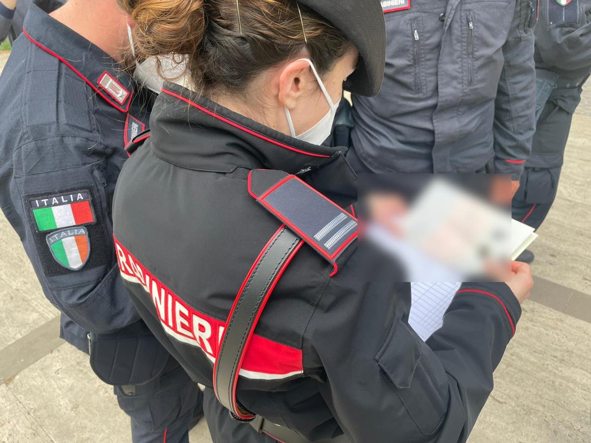 Esquilino sottosopra. Maxi operazione interforze di Carabinieri e Polizia