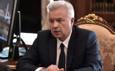 Lukoil, Alekperov lascia la presidenza: chi è l’oligarca contro la guerra
