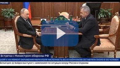 “Putin ha il Parkinson, lo prova un video: gonfio, gambe rigide e le mani…”