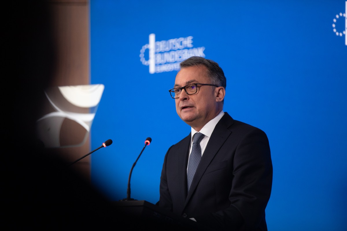 Gas russo, Berlino nella morsa. Bundesbank: “Lo stop costerebbe 180 miliardi” Gas russo, Berlino nella morsa. Bundesbank: “Lo stop costerebbe 180 miliardi”