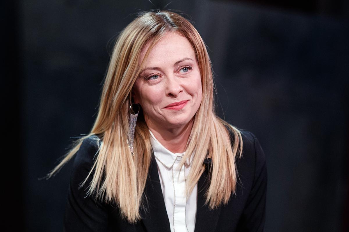 Meloni lancia conferenza FdI a Milano: “Il nostro obiettivo è governare” Meloni lancia conferenza FdI a Milano: “Il nostro obiettivo è governare”
