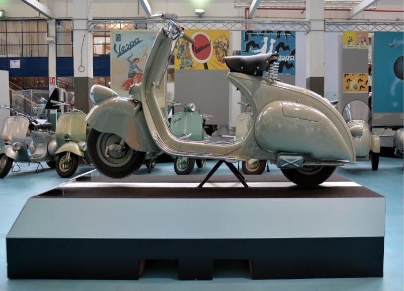 Vespa compie 76 anni e festeggia all’insegna della musica