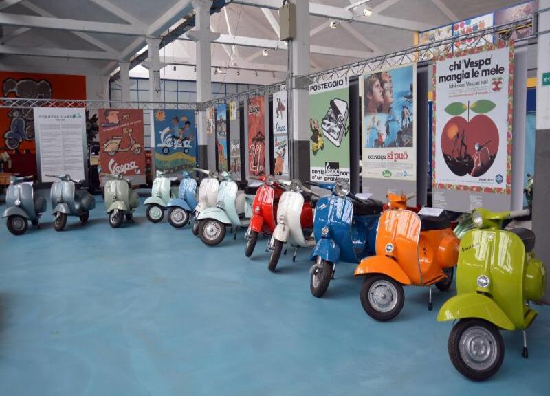 Vespa compie 76 anni e festeggia all’insegna della musica