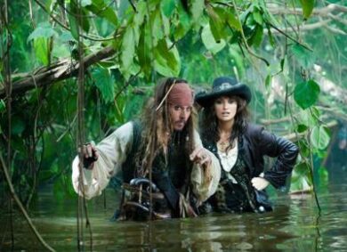 Johnny Depp voleva bruciare viva Amber Heard. “Non è vero: io sono la vittima”