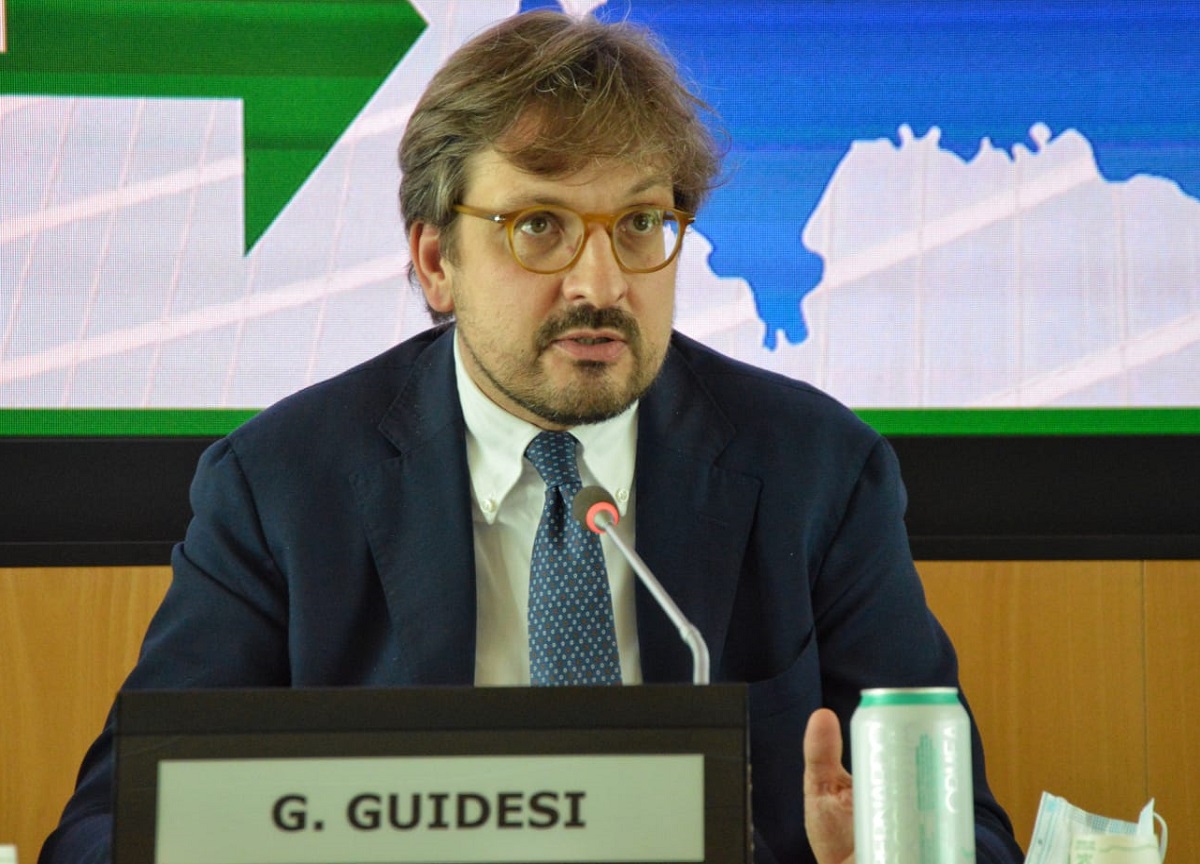 Energia, da Regione Lombardia 64 milioni per artigiani e commercianti Energia, da Regione Lombardia 64 milioni per artigiani e commercianti