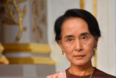 Myanmar, Aung San Suu Kyi condannata a cinque anni di carcere dai golpisti