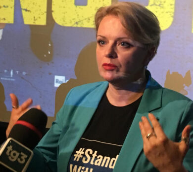 Irma Vitovska, star ucraina di “Koza Nostra”: “Aiutateci a vincere la guerra”