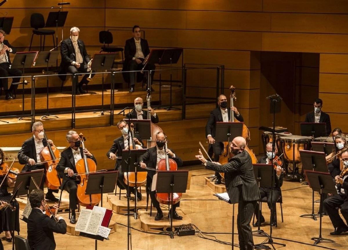 Milano, Pomeriggi musicali: il Comune vuol far pagare l’affitto del Dal Verme Milano, Pomeriggi musicali: il Comune vuol far pagare l’affitto del Dal Verme