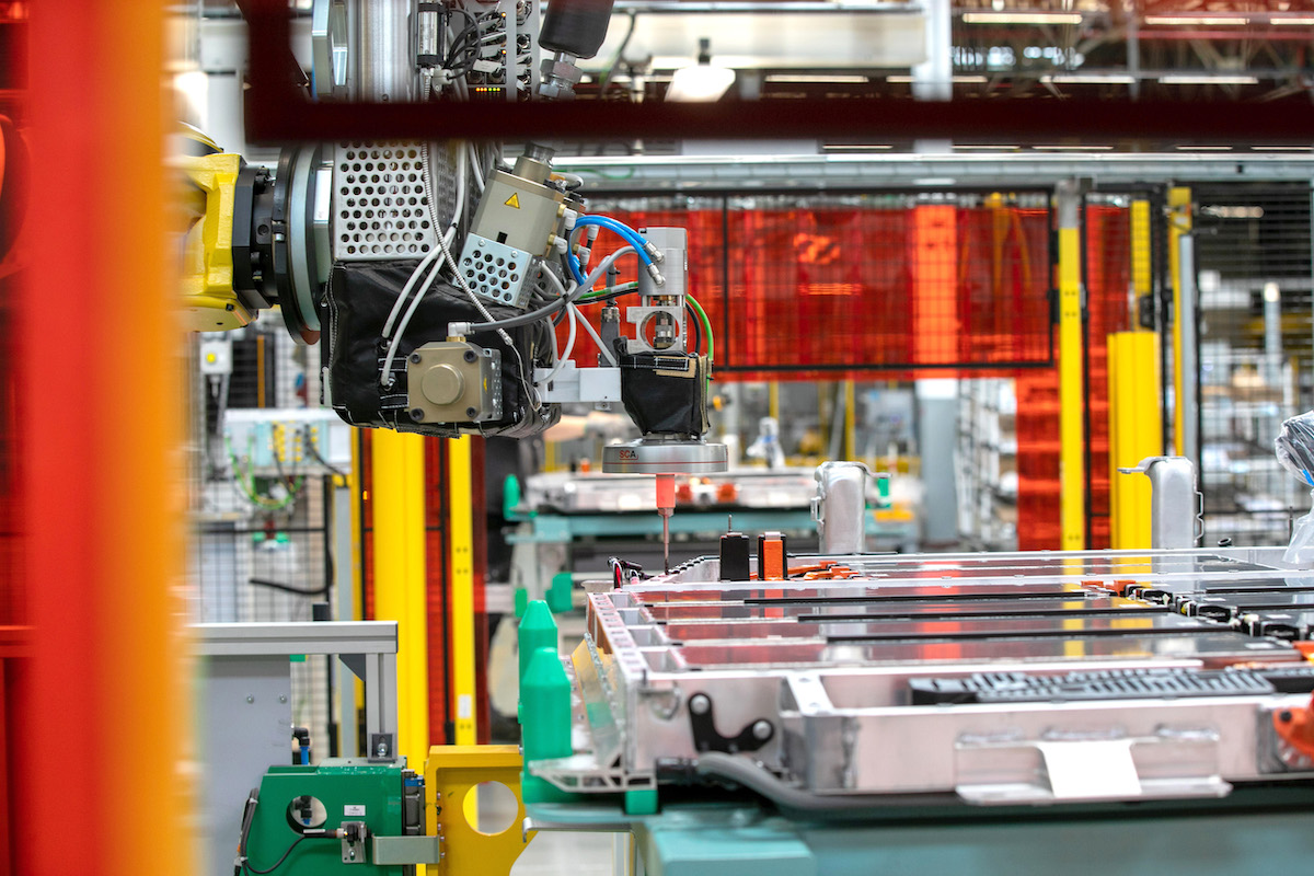 Mégane E-Tech electric indica la strada della mobilità a zero emissioni Mégane E-Tech electric indica la strada della mobilità a zero emissioni