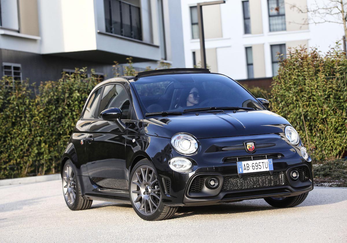 Abarth stravince al concorso “Best Brands in All Classes” di AUTO BILD Abarth stravince al concorso “Best Brands in All Classes” di AUTO BILD