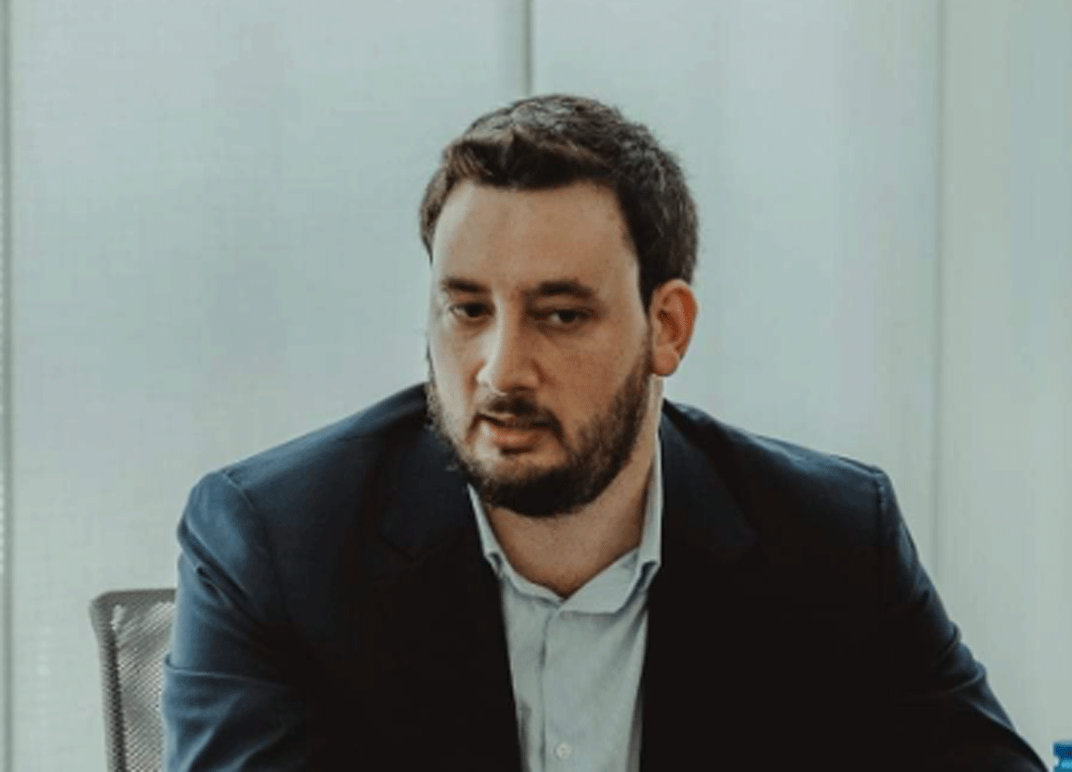 Gas russo, “Draghi sta pagando in rubli? Il governo dica la verità” Gas russo, “Draghi sta pagando in rubli? Il governo dica la verità”