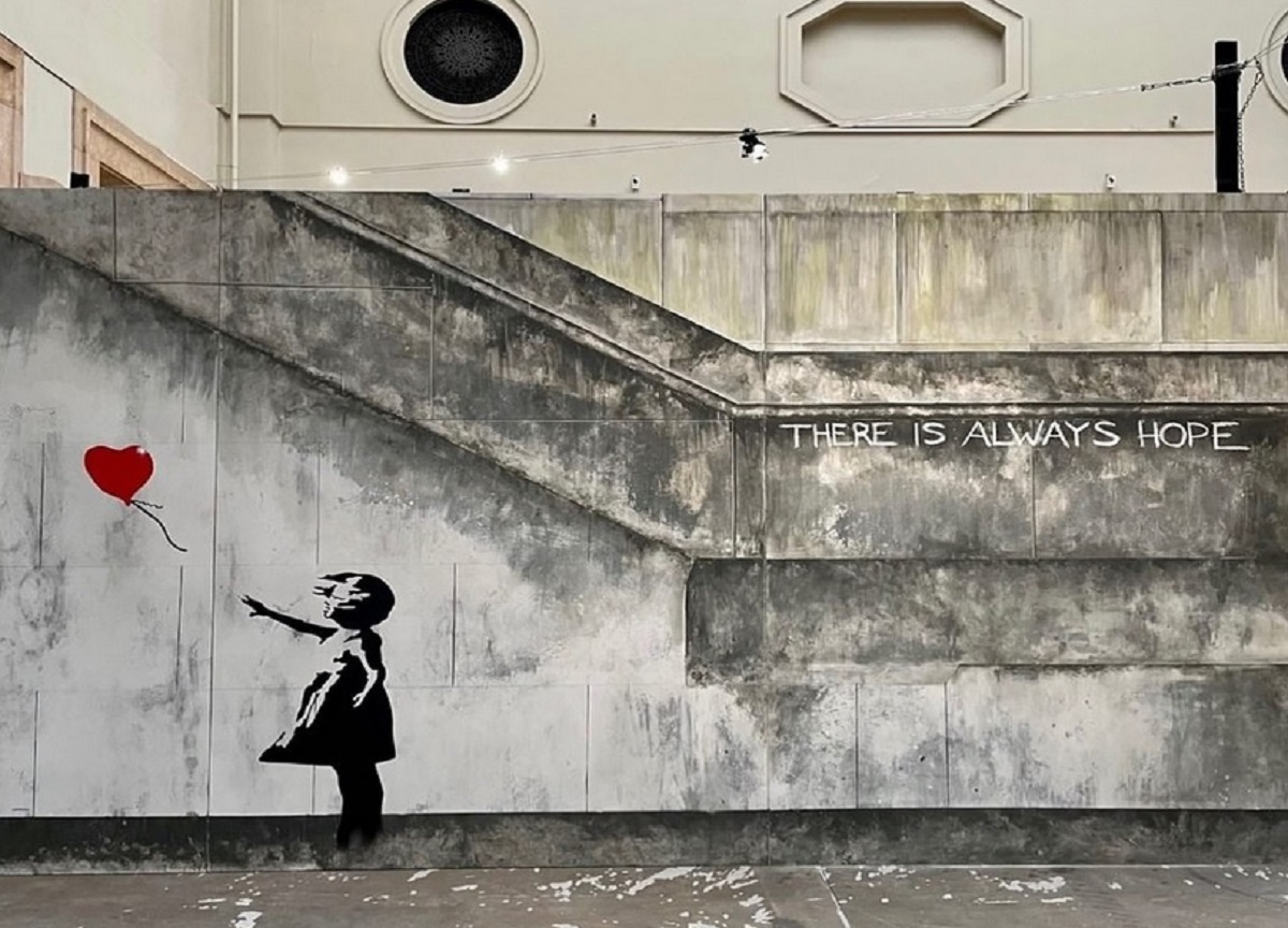 Il mondo immersivo di Banksy alla Stazione Centrale di Milano. FOTO