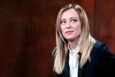 Sondaggi, Fdl di Giorgia Meloni davanti al Pd di Letta. Mentre Salvini-Conte..