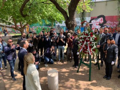 Meloni alla commemorazione di Ramelli. Sala: “Prima le persone poi ideologie”