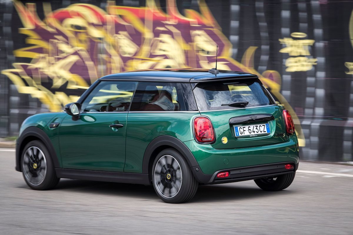 MINI Cooper SE: 100% elettrica, 100% MINI