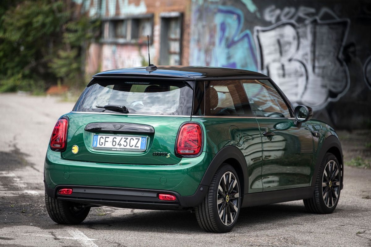 MINI Cooper SE: 100% elettrica, 100% MINI