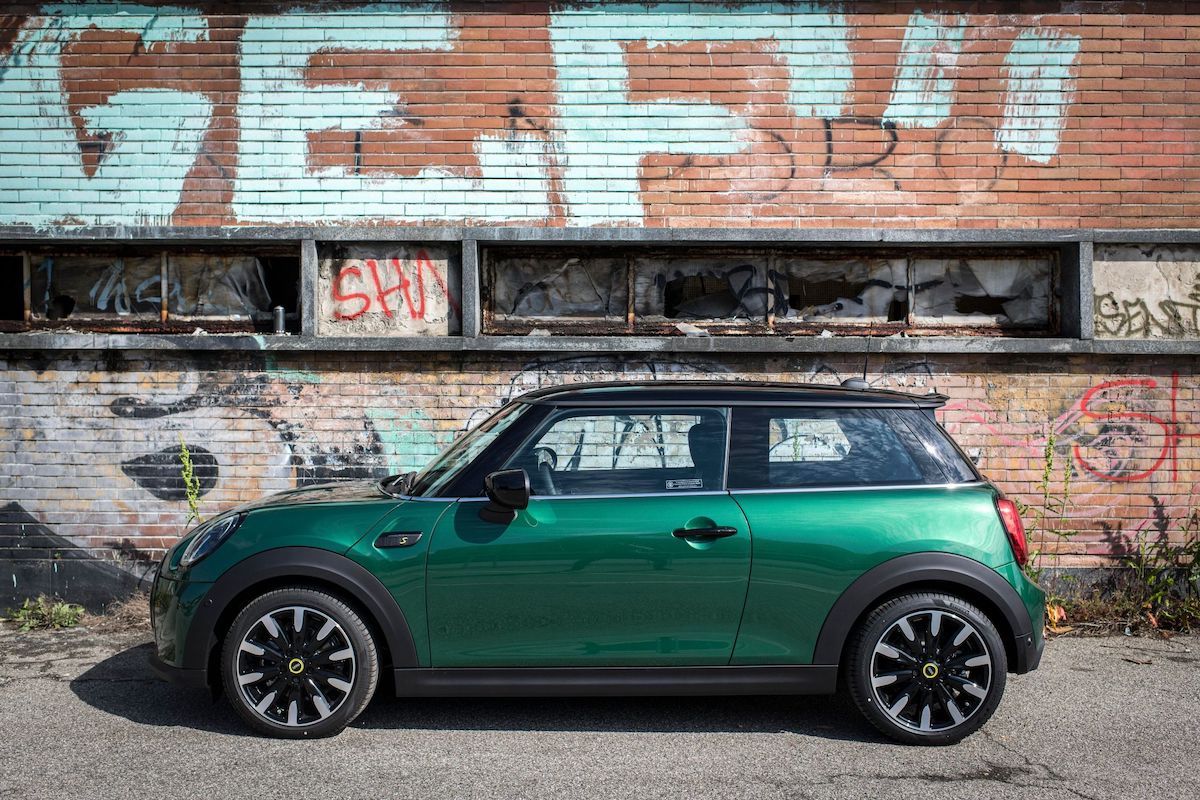 MINI Cooper SE: 100% elettrica, 100% MINI