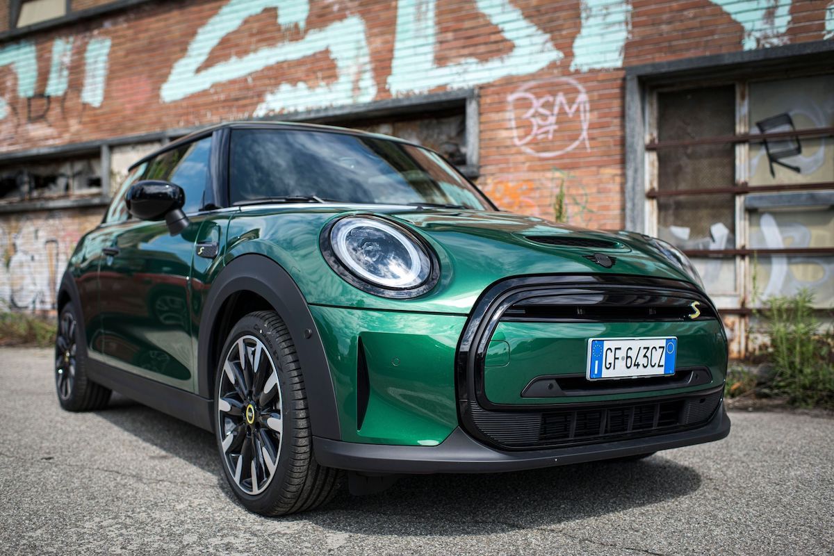 MINI Cooper SE: 100% elettrica, 100% MINI